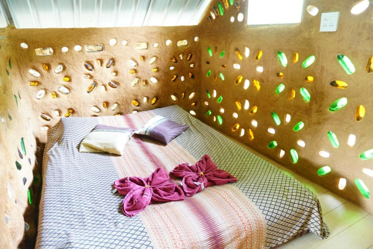 Eco-Logic, Resort For Charity Phato Luaran gambar